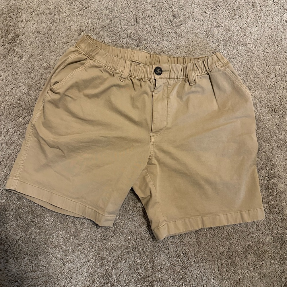 Chubbies khaki color stretch shorts. Size 9, with 7 inch length.